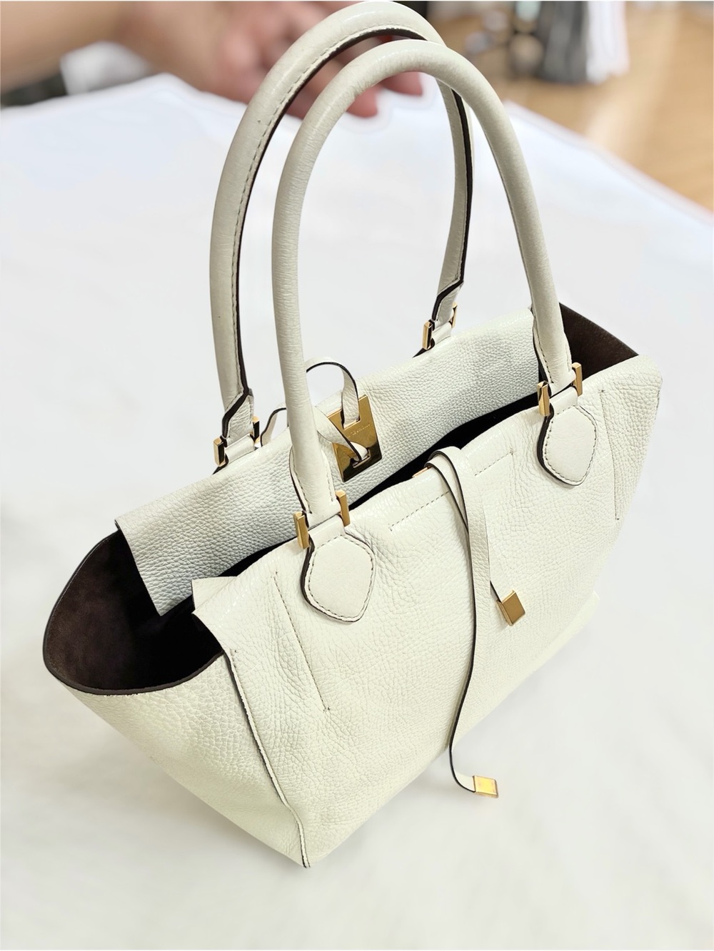 Rare Limited Edition Michael Kors Collection Miranda White Leather Tote